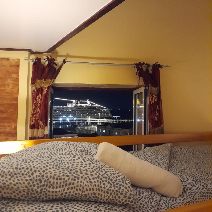 Pequeno Hostel Lisboa Екстериор снимка